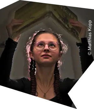 Anna Lisa Azur (bürgerlich: Tuczek) | WORTHEBEWERK Poetry Slam Waltrop ((c) Matthias Kopp)